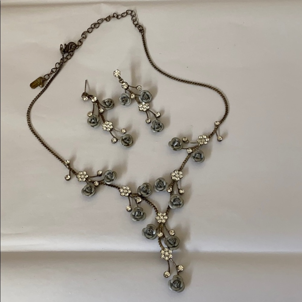 Vintage earrings and necklaces set